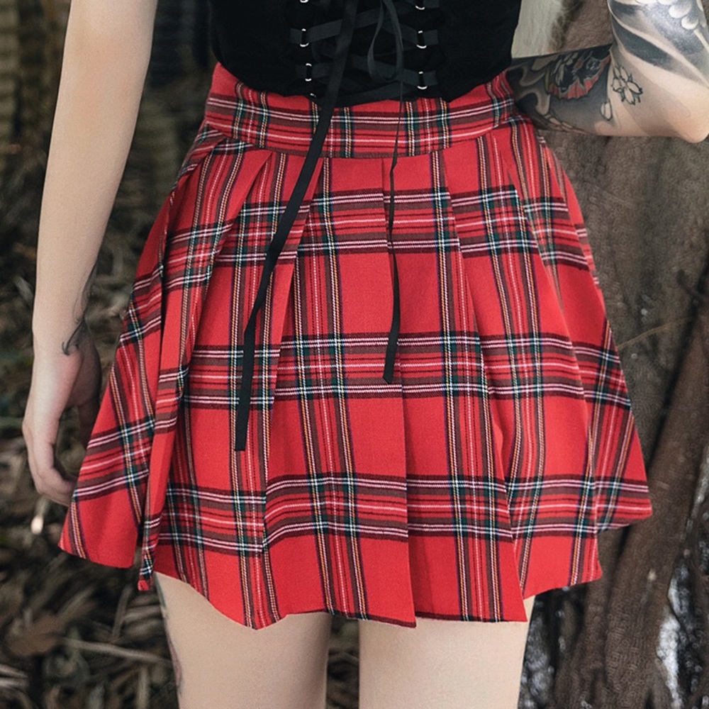 Powered plaid skirt